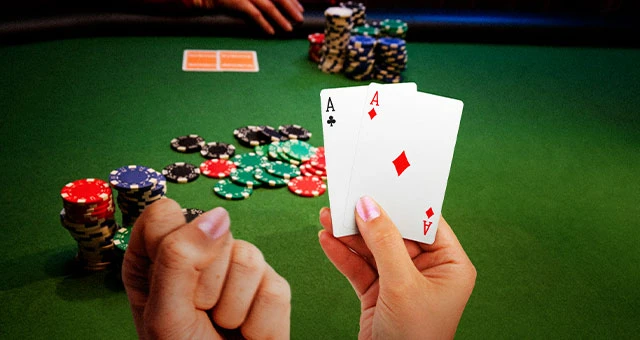 Online Poker Gambling